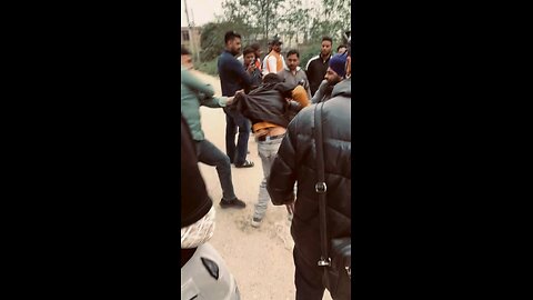 Adampur vich chora da kutpa 😳😳