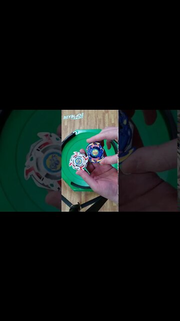#shorts DRAGOON S vs DRANZER S - Beyblade ベイブレード