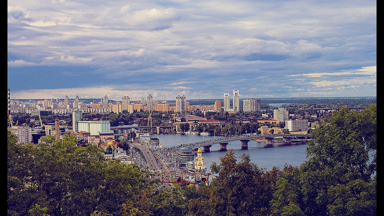 Explosions heard in central Kyiv. Dec 31, 2022