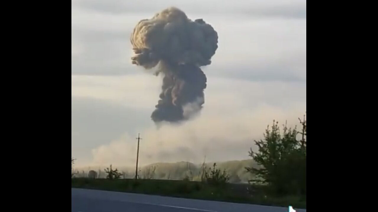 HUGE EXPLOSIONS💣💥🌫️CREATE DARK MUSHROOM CLOUD🧨💥💨💫