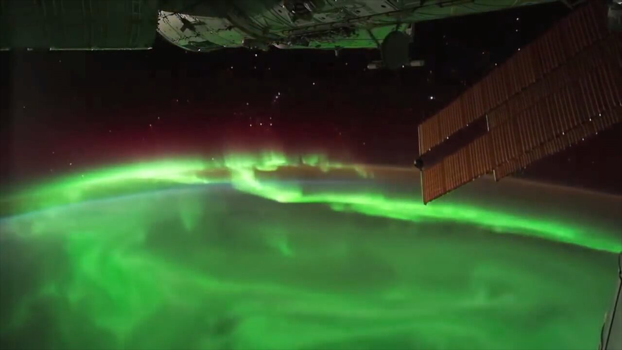 Amazing View of Earth & Aurora Borealis from International Space Station -ISS