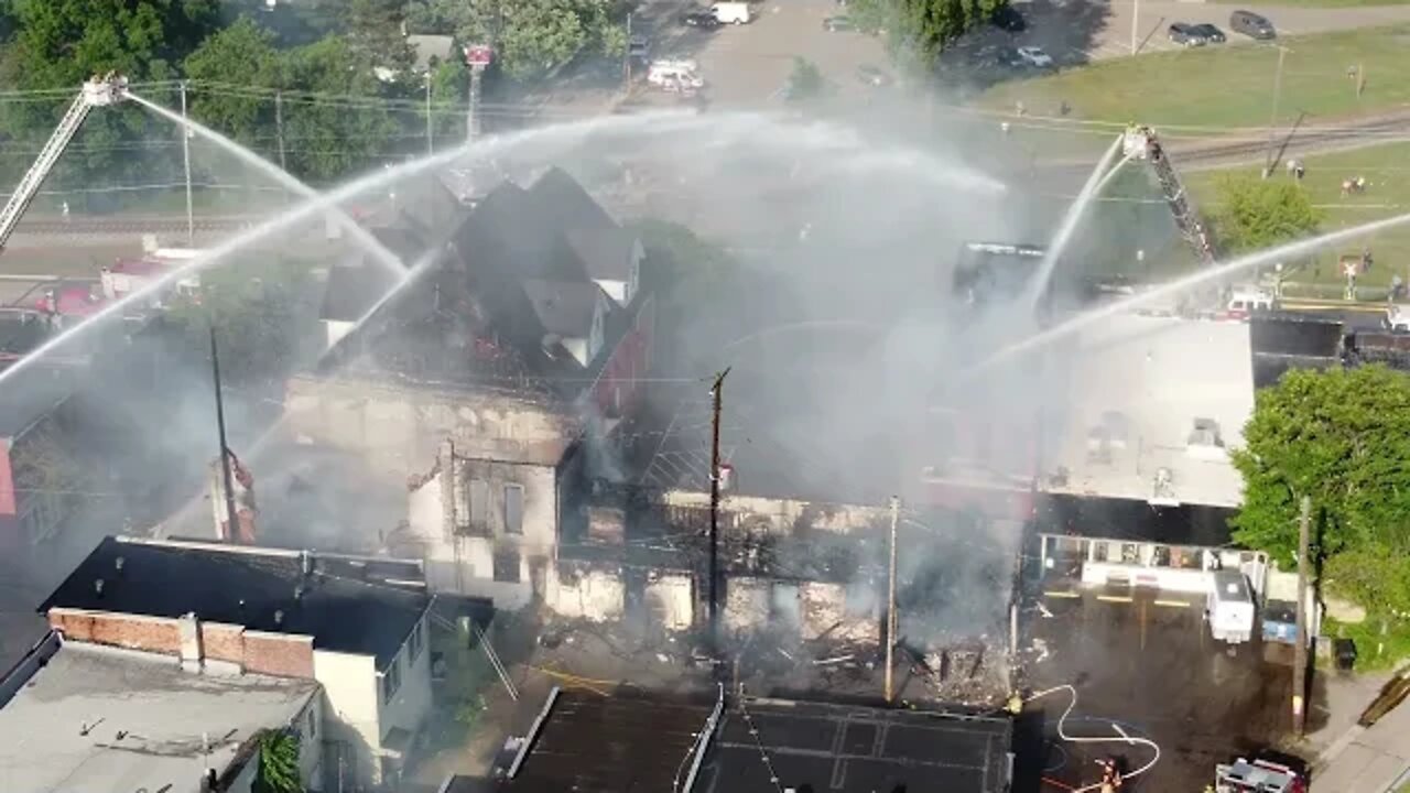 Downtown Holly Fire Clip 1 - 2022-06-21