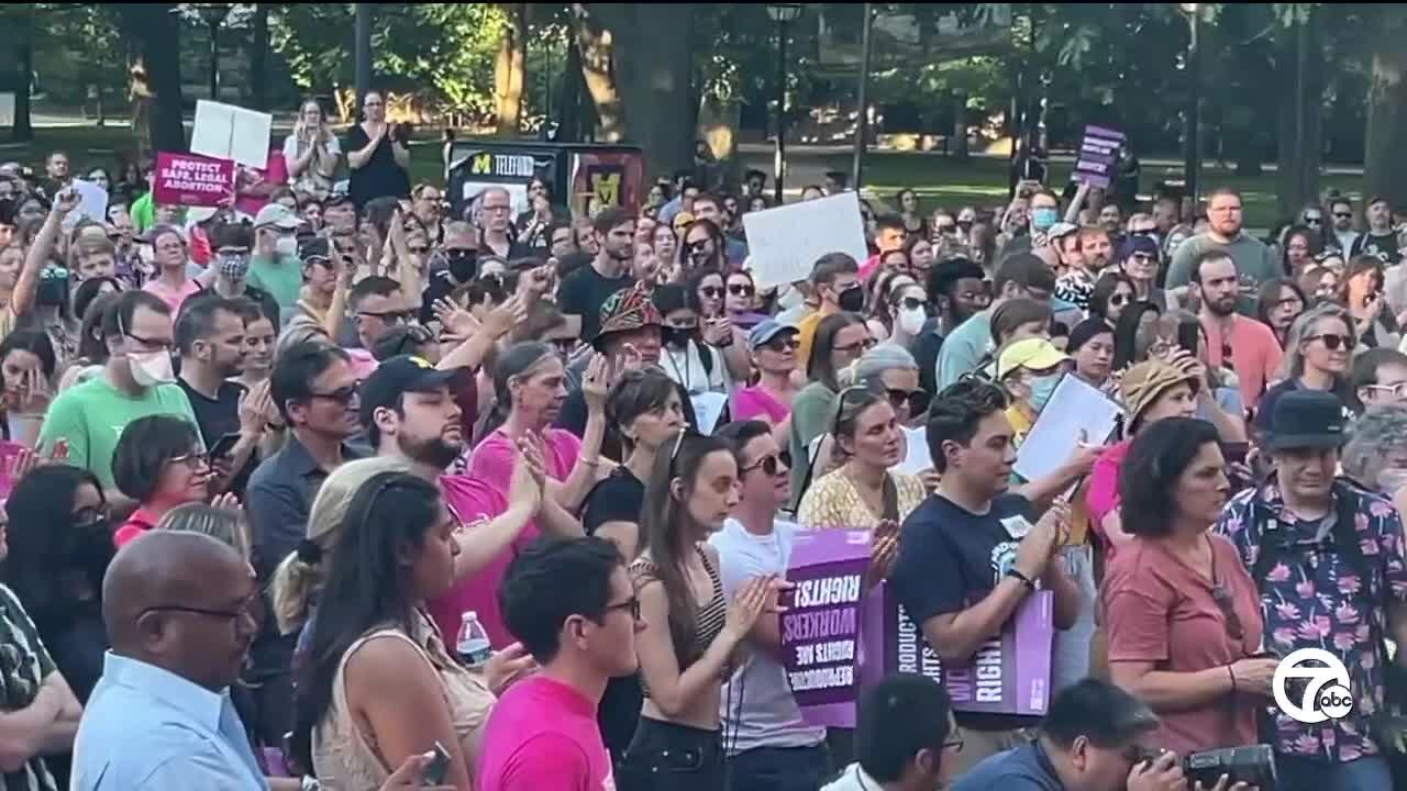 Vigil held at U of M for pro-choice supporters following SCOTUS abortion ban