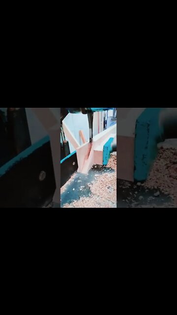 Wooden Machine #dailyhackness #ytshorts #challenges #doityourself #useful #viralvideo2022