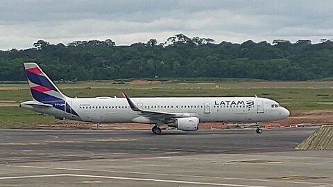Airbus A321 PT-XPI landing in Manaus coming from Guarulhos