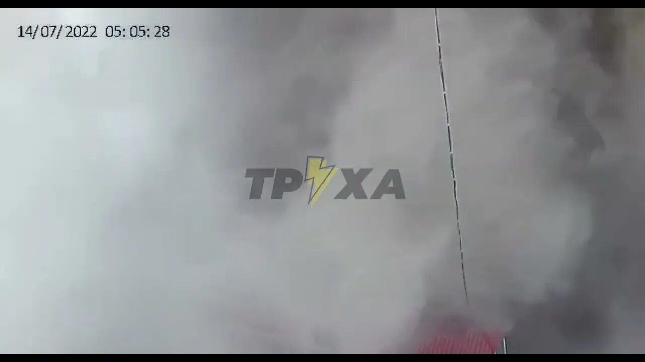 🇷🇺🇺🇦Moment That Russian Cruise Missiles Hit Ukrainian Military Base In Nikolaev