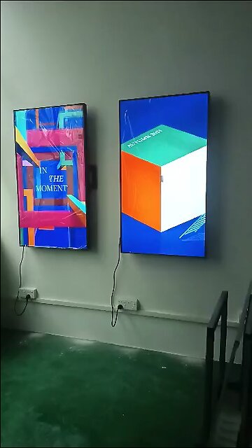 Battery operated water proof mobile video kiosk.