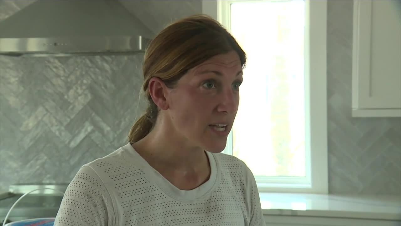 Sanibel homeowner shares the damage to her home after Hurricane Ian