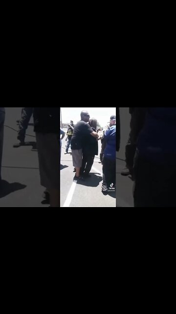 😭 No amount of change could remove this pain #Texas #uvaldetx