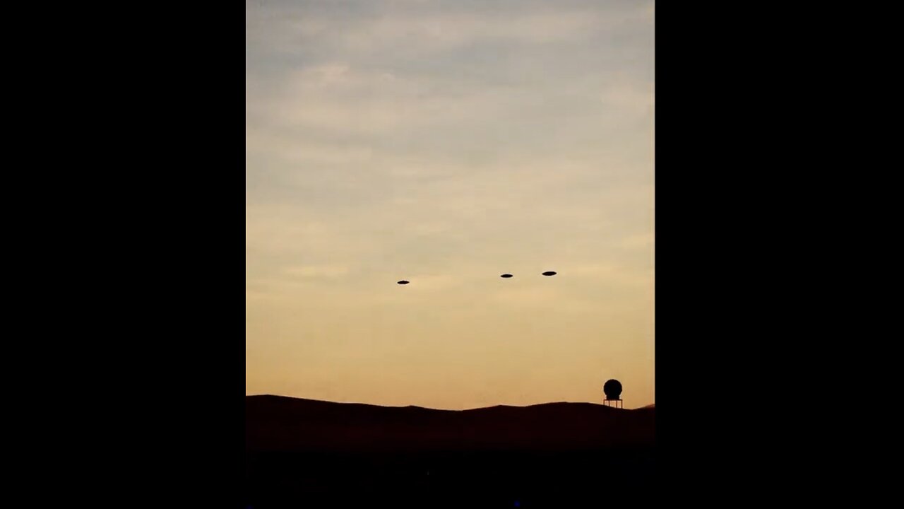 Three UFO’s over the Nevada desert 🌵