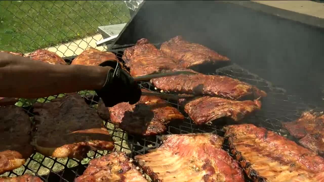 'Best BBQ' serving up some of the best ribs in town at Juneteenth celebration