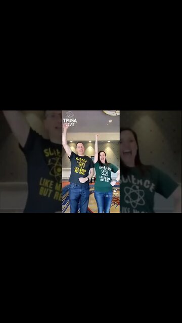 THESE TWO DOCTORS MADE THE CRINGIEST PRO-VAX TIKTOK VIDEO