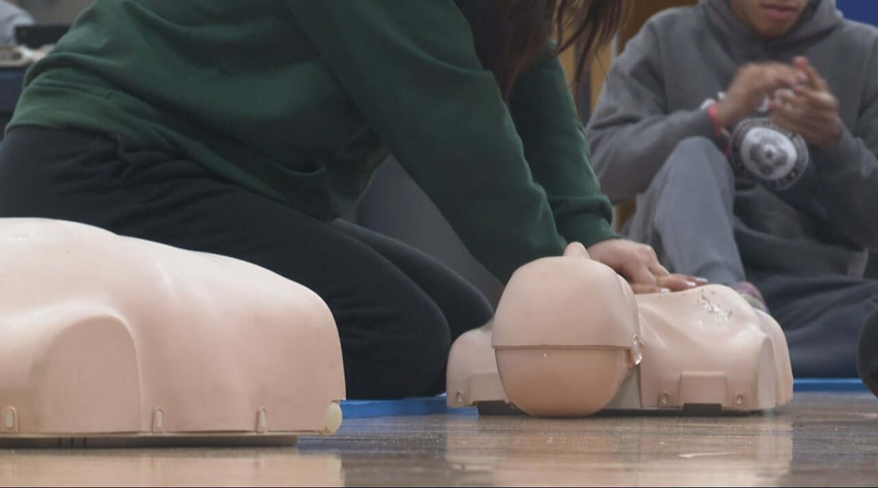 Depew High School students learn how to save lives with help from Twin District Fire Company