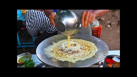Indian Brothers Making Delicious Egg Dishes | Surat Famous Egg Dosa | Indian Street Food