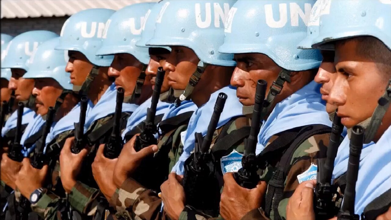 UN Troops💥Being👉Brought🤬In👉As👀Migrant🤬Refugees💥🔥🤬