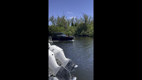 Rate this Yacht #florida #blackedout #viral #rumble