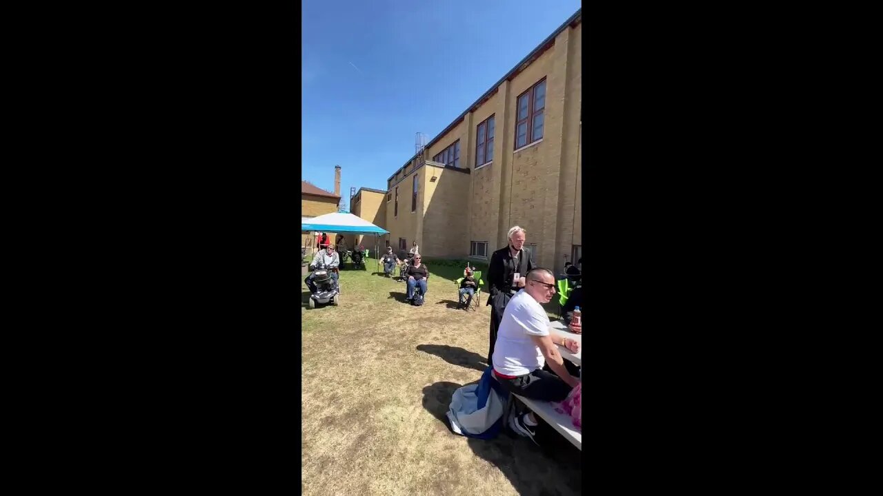 LIVE 🔴 The #churchofBuBBles visits the Biker Church in Ottawa . Hate speech spray painted