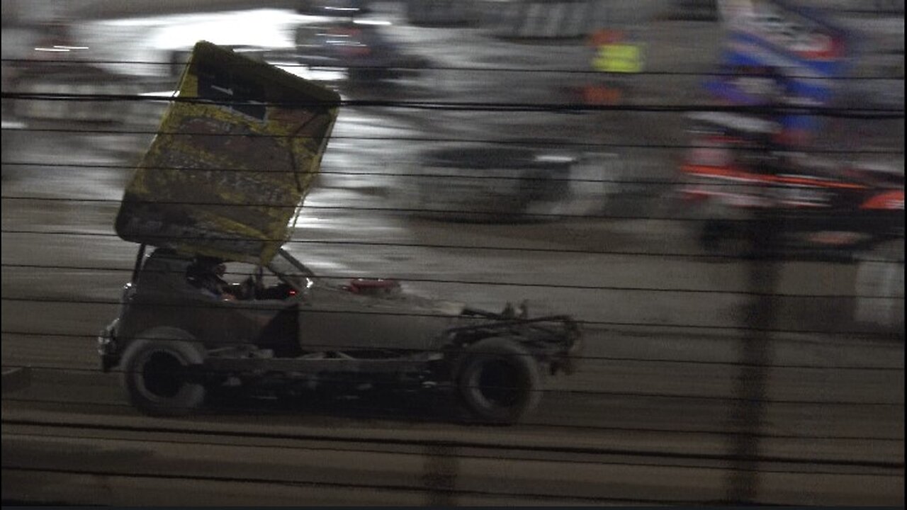 19-10-24 Brisca F1 Heat 1, Adrian Flux Arena