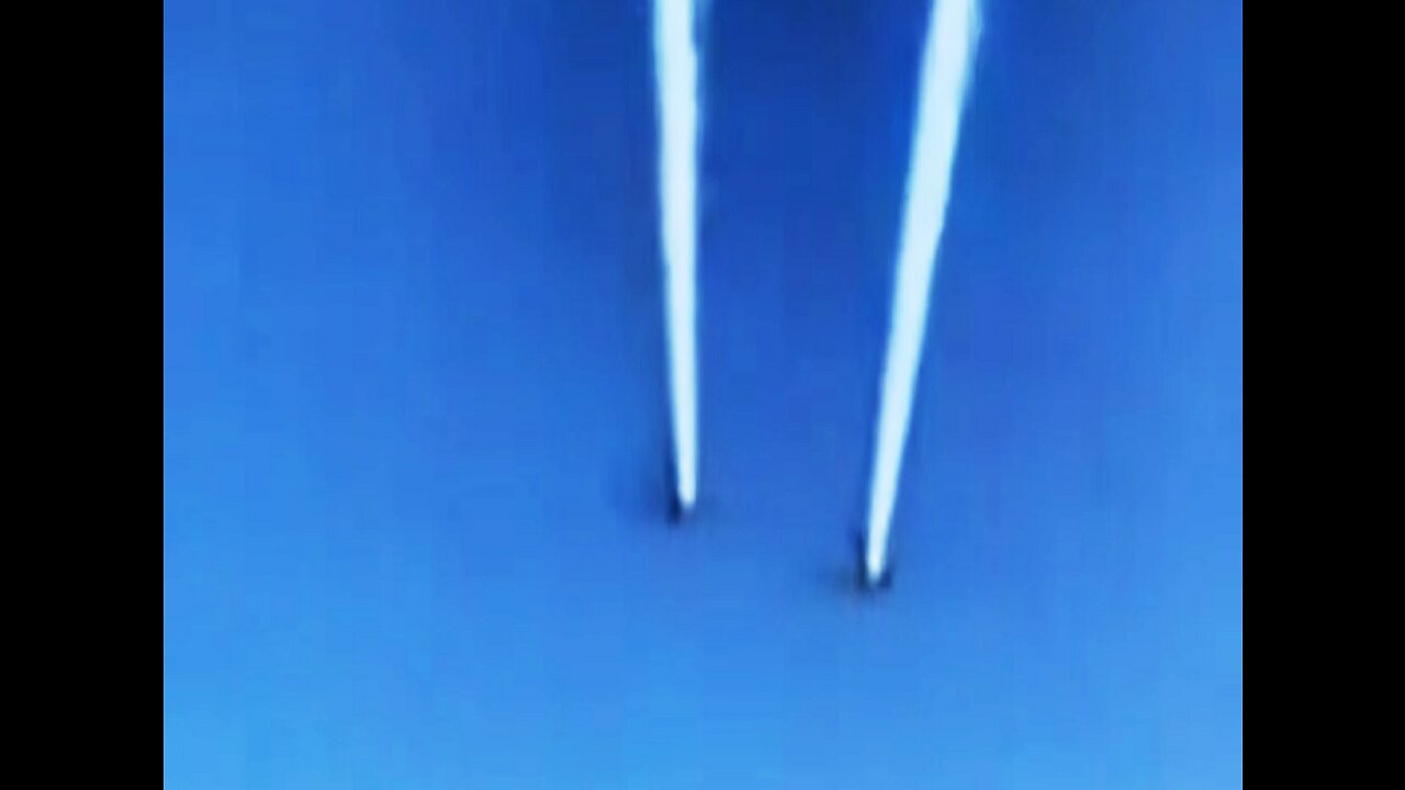 Chemtrail Chemical Weapon Attack Caught on Video. 3rd World Sprayed Like Insects