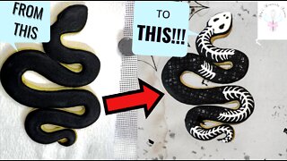COOKIE DECORATING SKELETON SNAKE