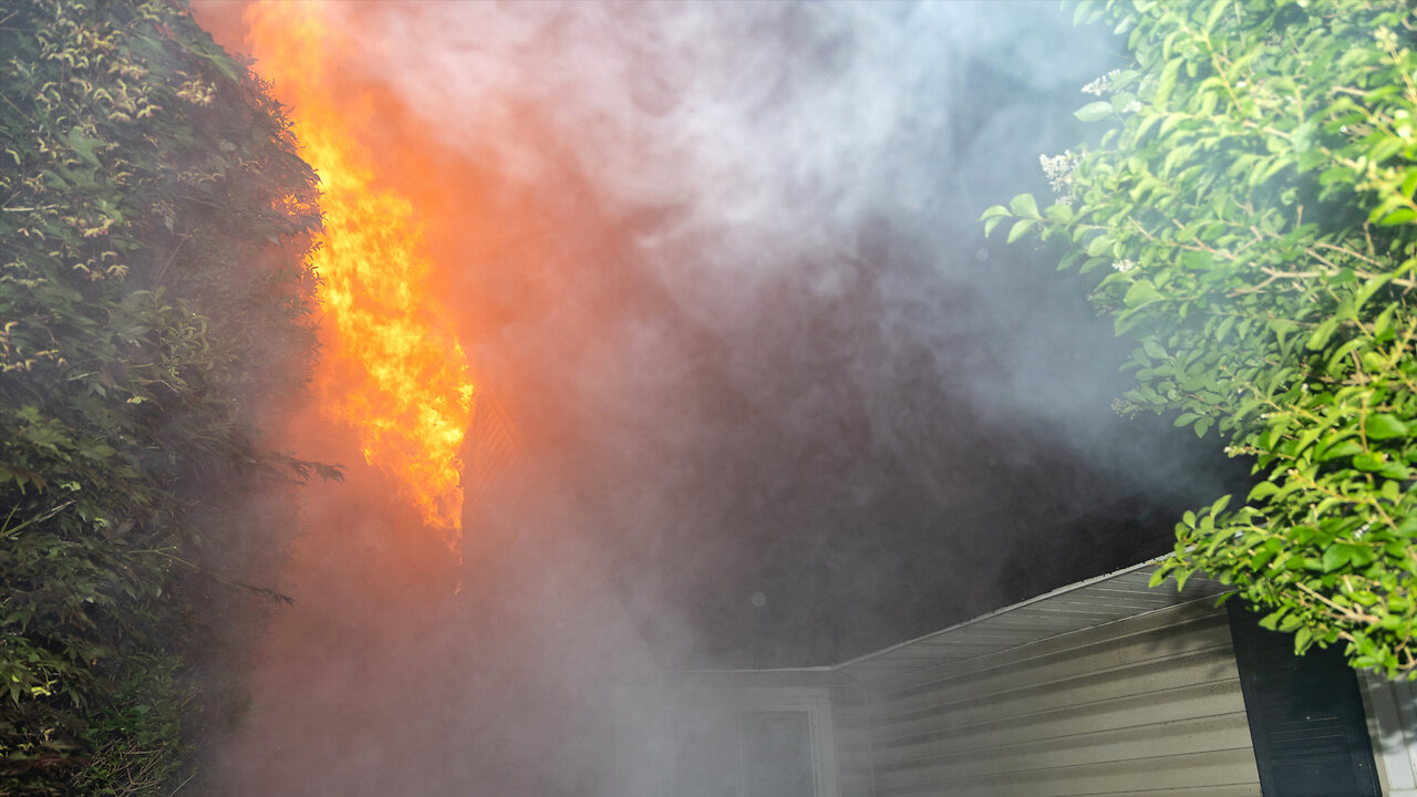 Mutual Aid to East Rockaway - Working House Fire