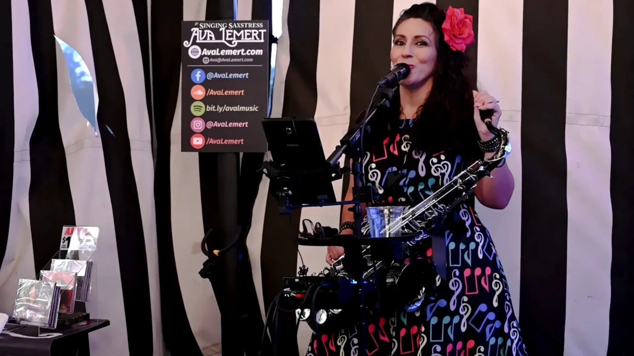 Ava Lemert LIVE at Ettore's - Just My Imagination