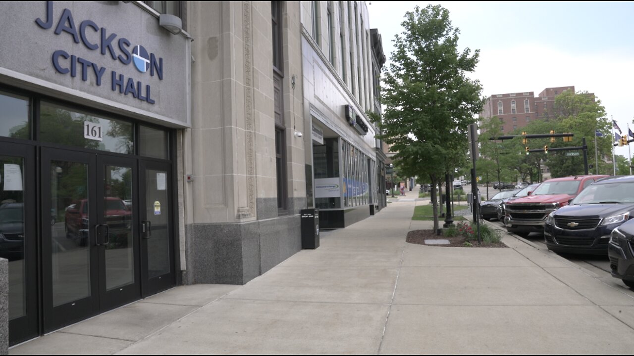 Former Jackson mayoral candidate John Wilson sues two Jackson city officials over the 2021 election
