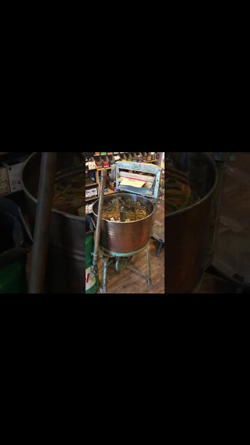 Vintage Beaty Hand Crank Washer - #Shorts