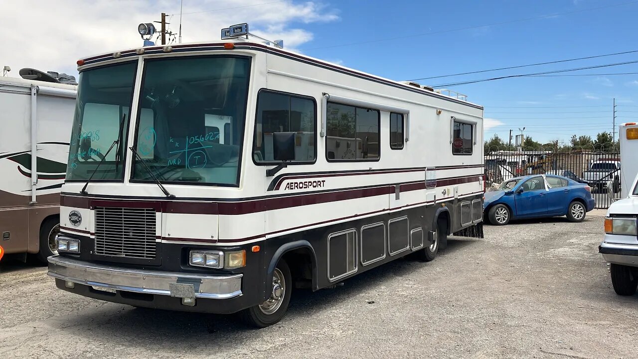 Hit The Jackpot on This Honda! IAA Walk Around. Classic MINT RV!