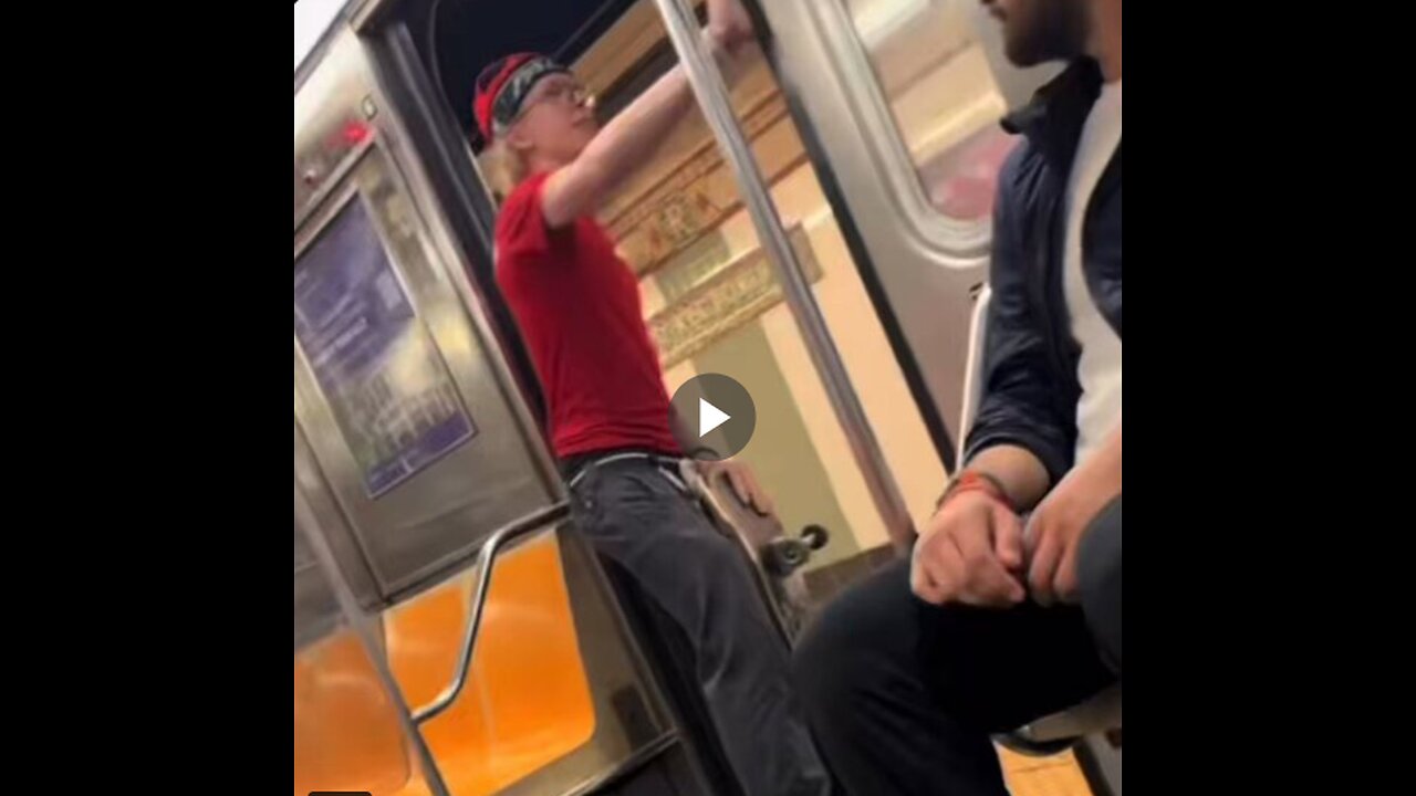 Guy tries to hold NYC subway door, train operator is having none of it.