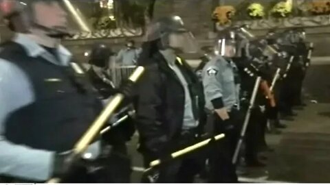 Cops Use Pepper Spray And Batons On Protesters Outside Trump Rally In Minneapolis!