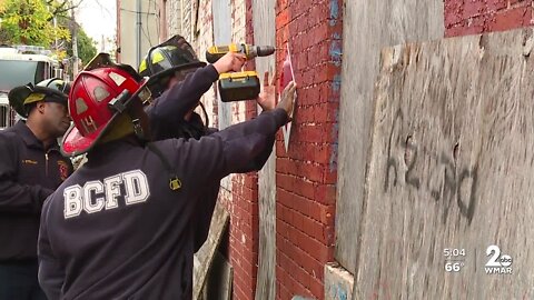 Baltimore firefighters to prevent vacant structure injuries, deaths with signs