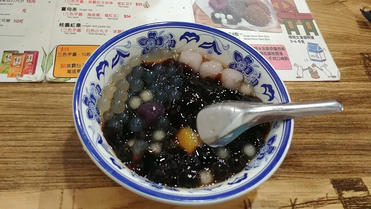 [飲食篇]#07 羅東肉焿番-試食吐司及仙草芋圓