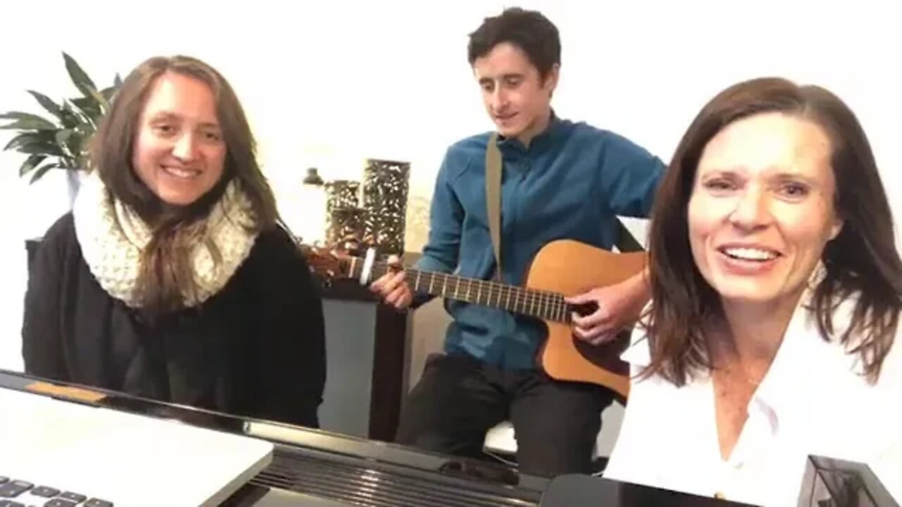 Sabbath Singalong #11 | Sandra Entermann, Braedan Entermann & Sanja Kitevski