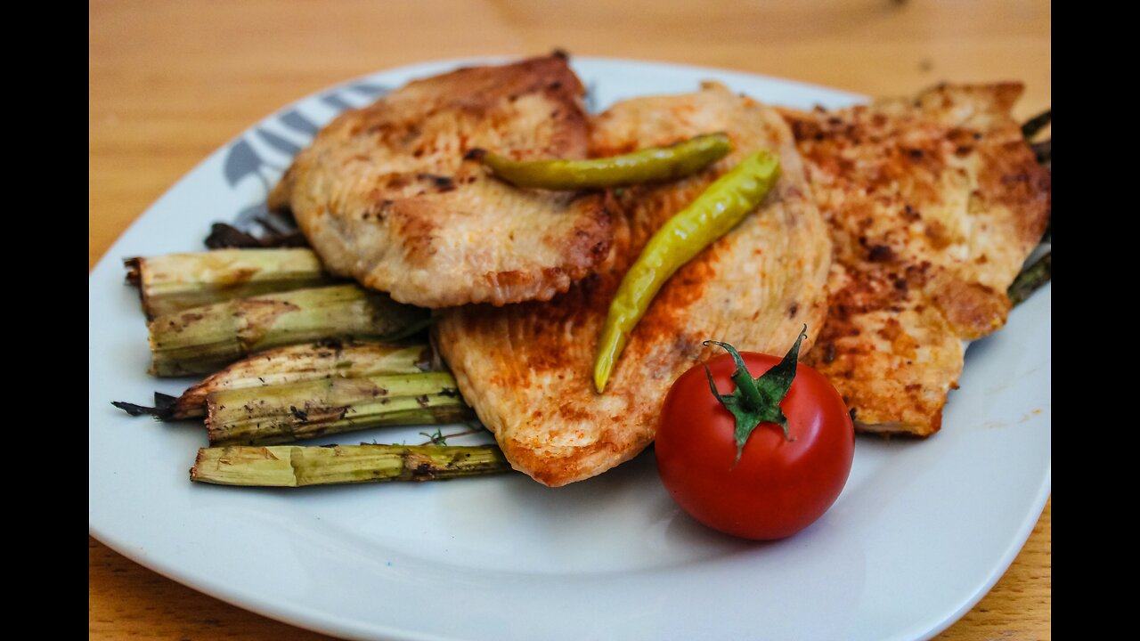 Pork chops with green beans and garlic butter