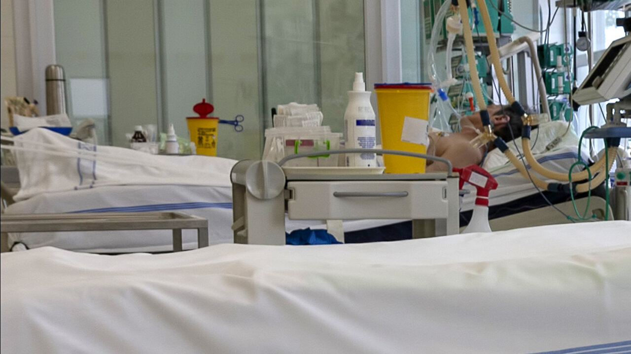 120 Estudantes Hospitalizados Depois de Levarem a Vacina Phizer.