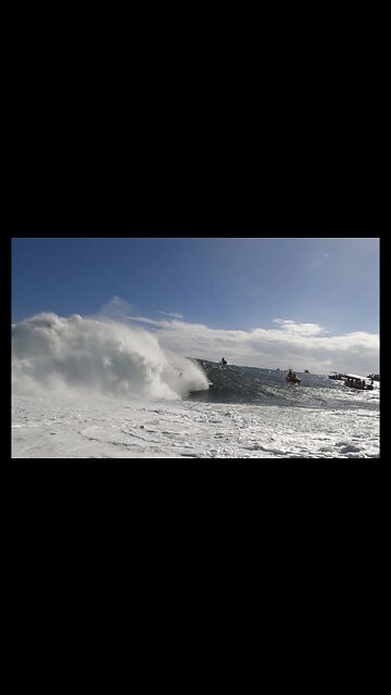 ENTIRE OCEAN FOLDS OVER SURFER!! HOW!?