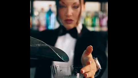 Step up too the Bar 💋