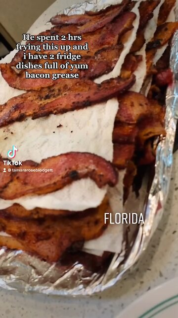 We go thru a ton of bacon grease 🥓