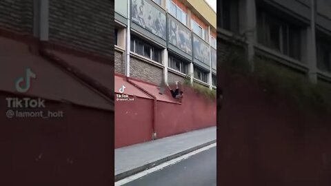 Skater has an oopsie
