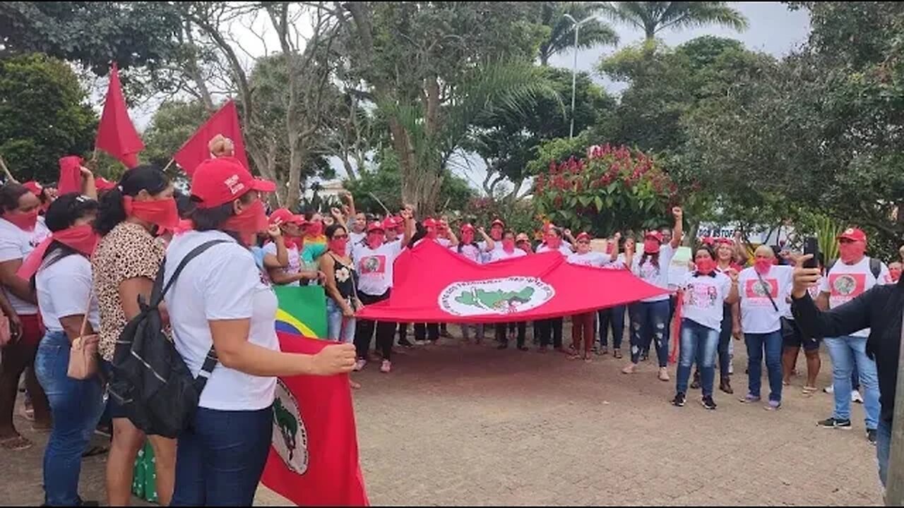 MST incorpora defesa do aborto e linguagem neutra