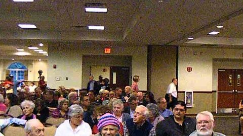 Pan of the Crowd before the Brigitte Gabriel Event Hudson ma 6 11 13