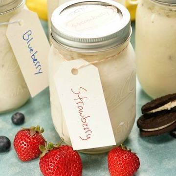 Mason Jar Ice Cream