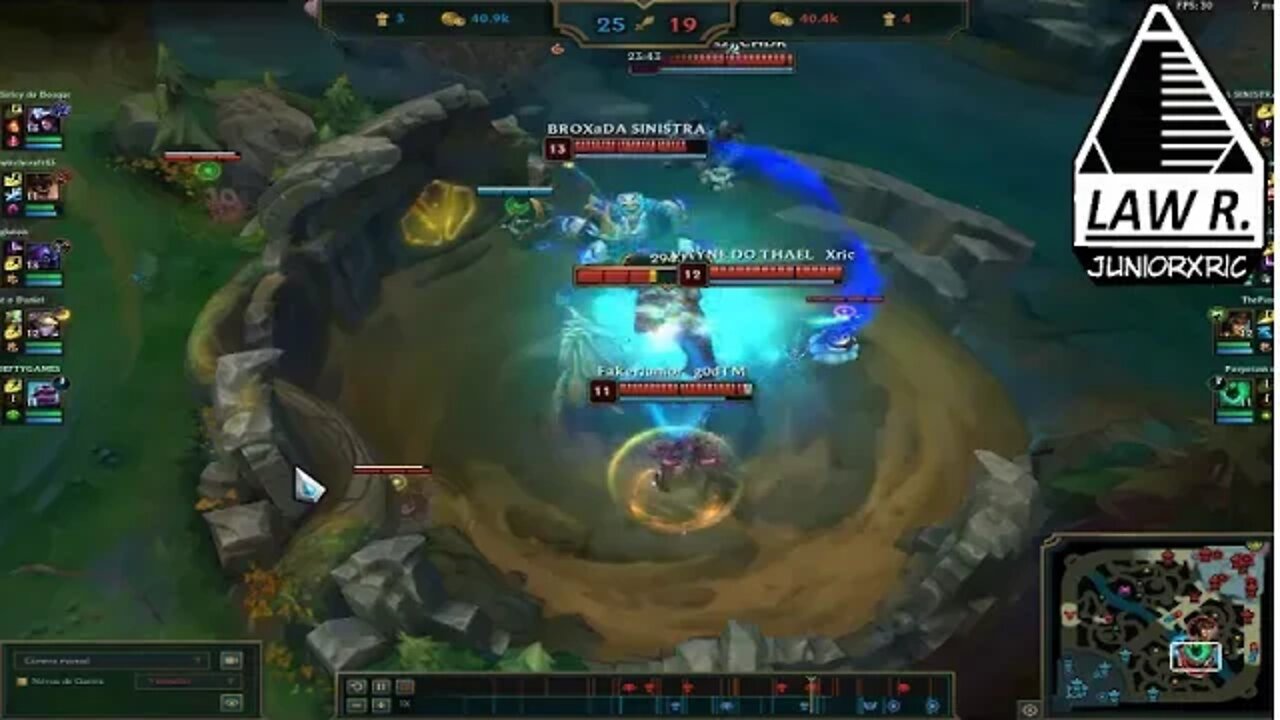 É IMPOSSÍVEL GANHAR SE SEU TIME JOGA MUITO MAL, ESSE É O RUIM DO LOL