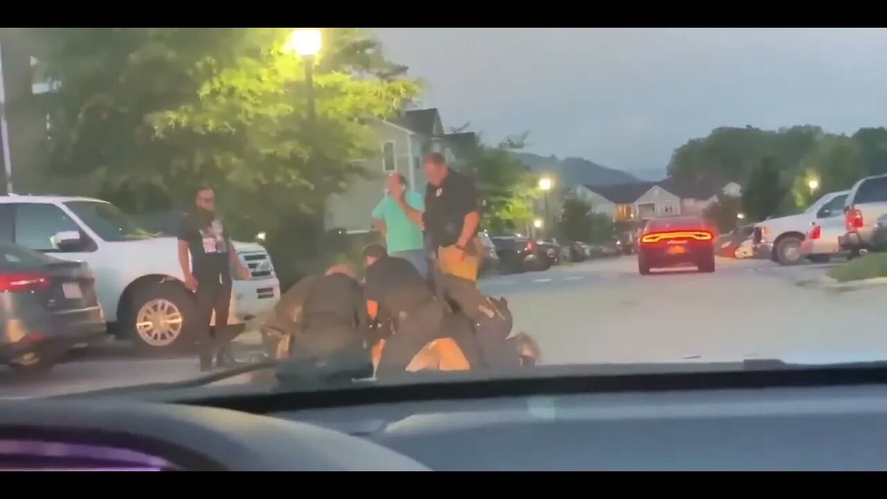 [MIRROR] Fletcher NC Police lose control