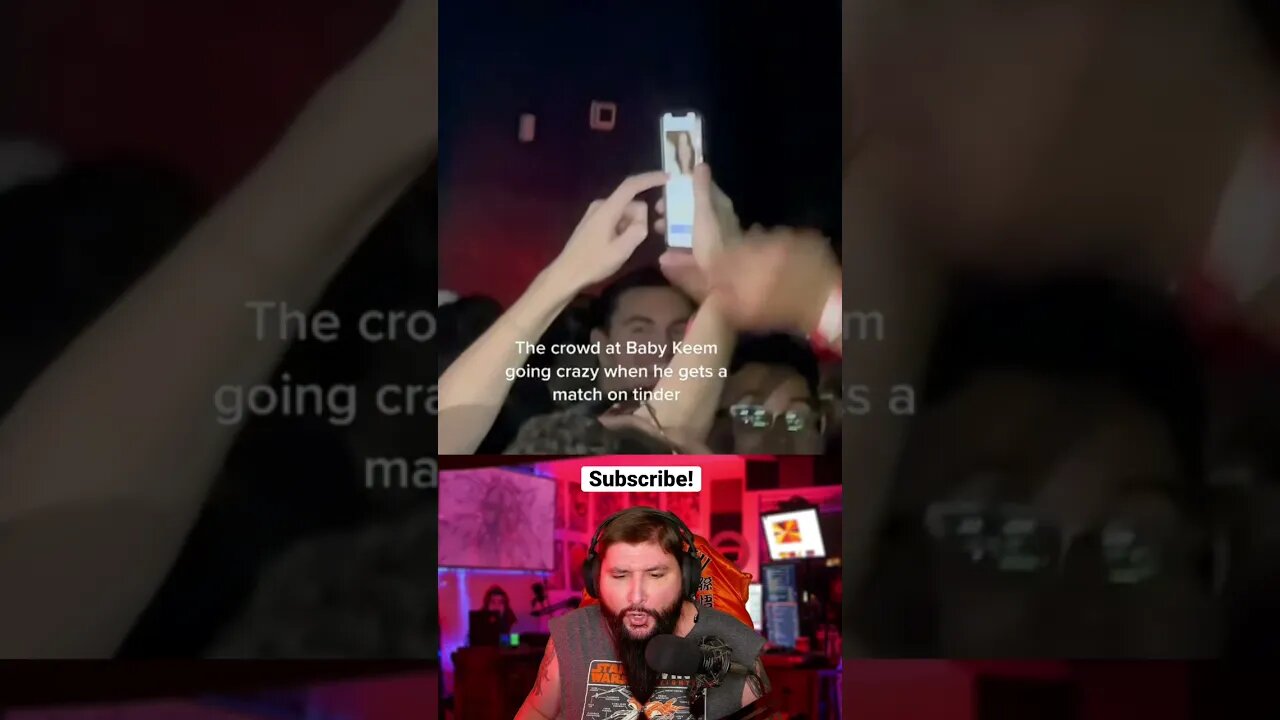 Concert crowd helps make Tinder match