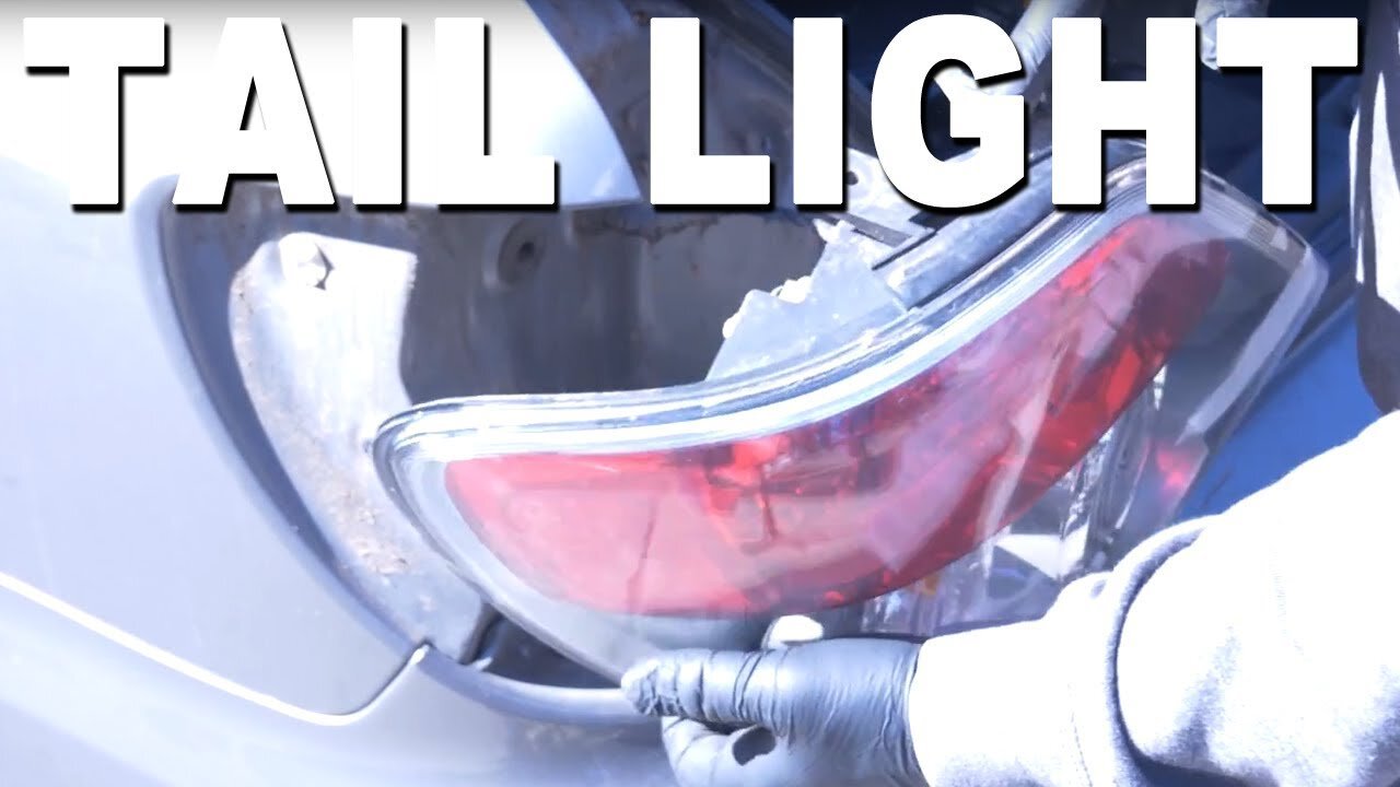 How to remove a Tail Light - 2007 Subaru Impreza