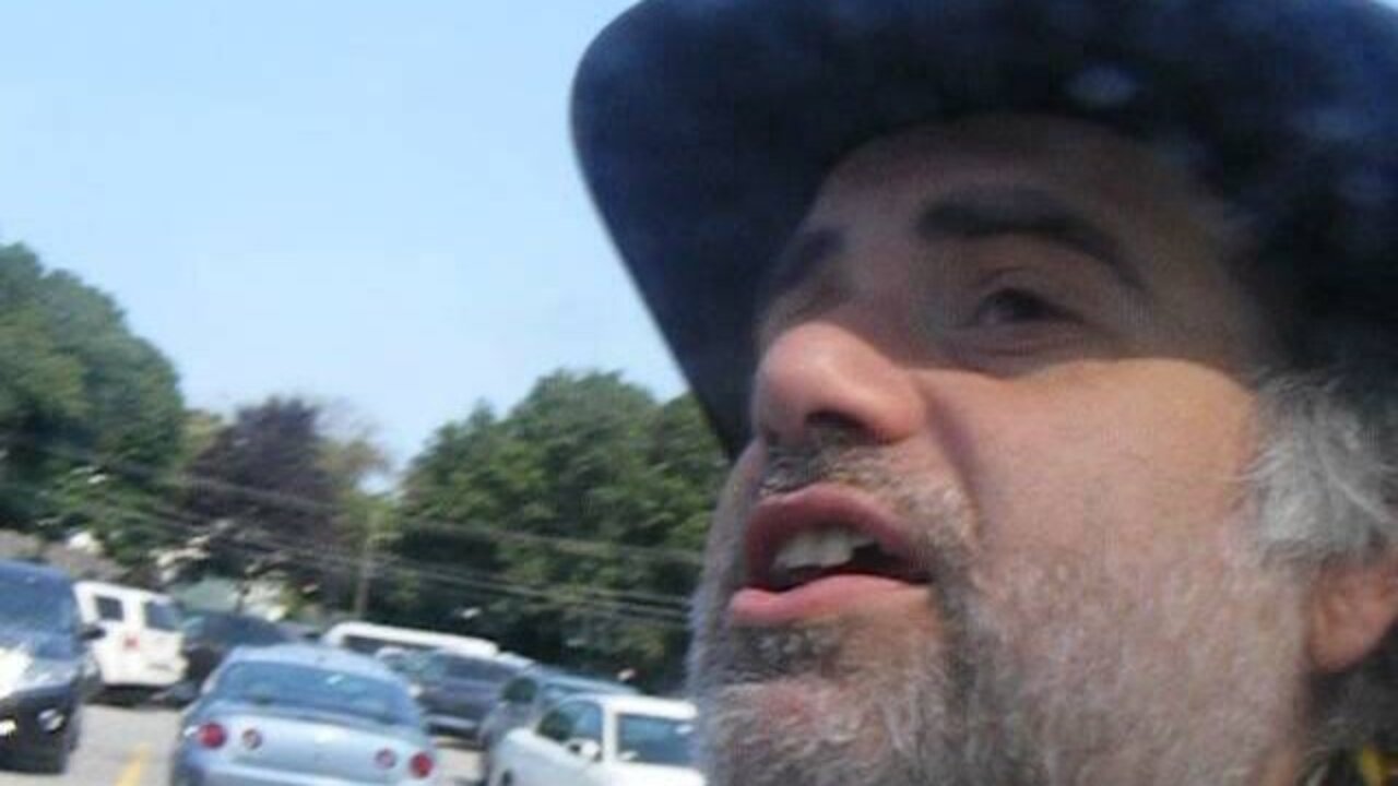 Market Basket Protest 7 25 14 packed parking long walk, and interview