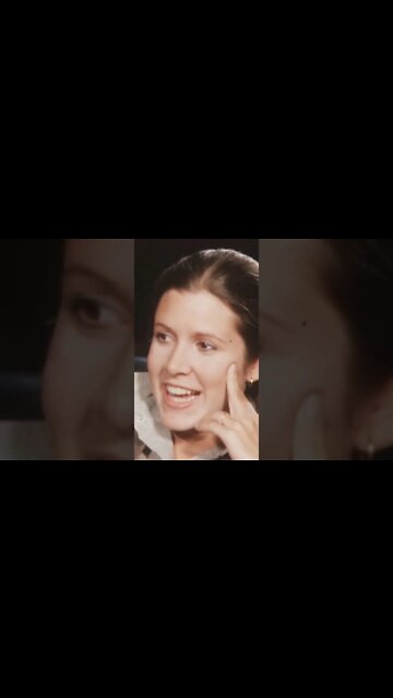 Carrie Fisher Describes the STAR WARS Chasm Swing with Mark Hamill #Shorts #YouTubeShorts