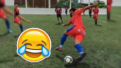 BEST SOCCER FOOTBALL VINES & TIKTOK'S 🤣 FAILS, SKILLS, GOALS